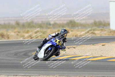 media/Apr-15-2023-CVMA (Sat) [[fefd8e4f28]]/Race 9 Amateur Supersport Middleweight/